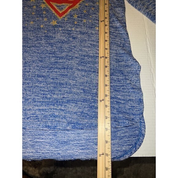 Superman Long Sleeve Sparkly Shirt Size M (7-9) Juniors DC Comics Super Hero‎ - Picture 5 of 6